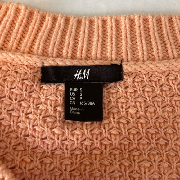 H&M Button Up Cardigan - Picture 6 of 6